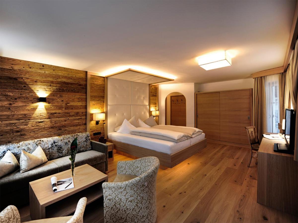 Salnerhof Superior Lifestyle Resort Ischgl Room photo