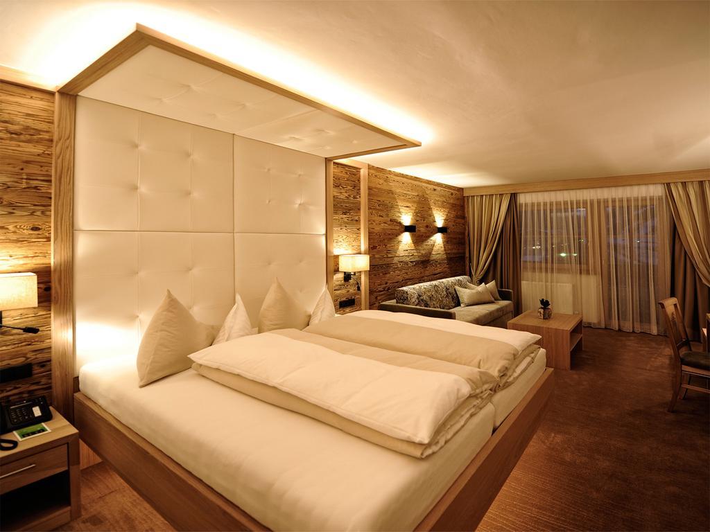 Salnerhof Superior Lifestyle Resort Ischgl Exterior photo